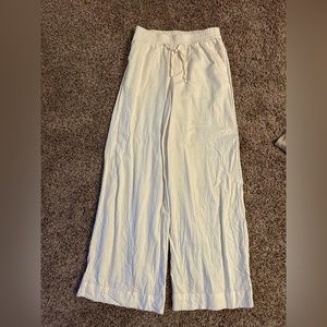 A new Day high waisted straight leg linen pants